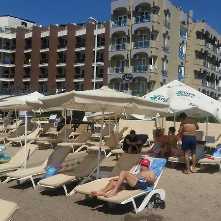 La Otel *