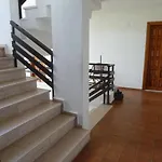 Hotel La *