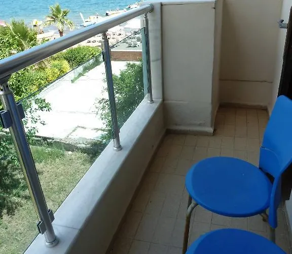 La Hotel