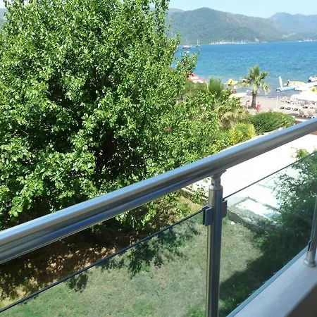 La * Marmaris
